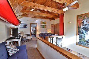 Vertical Drop 3 Bedroom Home