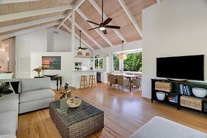 Hale Keoniana 5 Bedroom Home