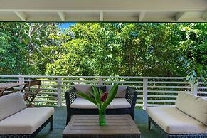 Hale Keoniana 5 Bedroom Home