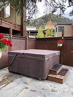 Double Diamond 1 3 Bedroom Townhouse