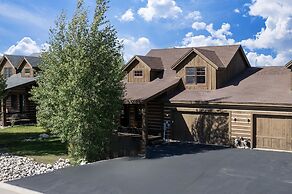 19th Hole 3 Bedroom Cabin