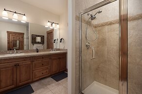 19th Hole 3 Bedroom Cabin