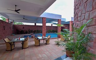 Yashvrinda Hotel and Resort