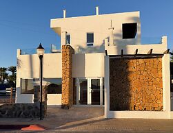 BAJA MIA SUITES AND TOURS