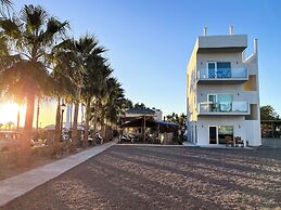 BAJA MIA SUITES AND TOURS