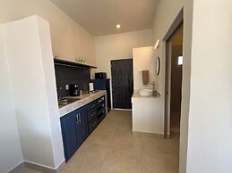BAJA MIA SUITES AND TOURS