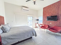 BAJA MIA SUITES AND TOURS