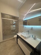 BAJA MIA SUITES AND TOURS