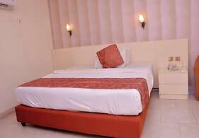 Arlington Hotels and Suites LTD