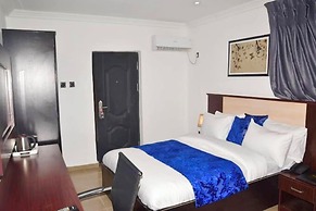 Arlington Hotels and Suites LTD