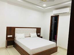 Royal King Hotel
