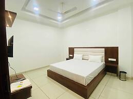 Royal King Hotel