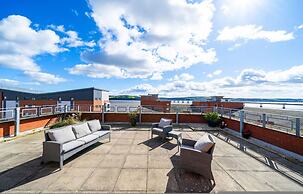Twin Bridges - Quayside Penthouse