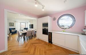 Twin Bridges - Quayside Penthouse