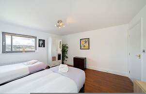 Twin Bridges - Quayside Penthouse