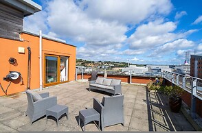 Twin Bridges - Quayside Penthouse