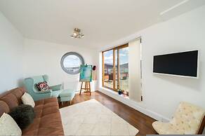 Twin Bridges - Quayside Penthouse