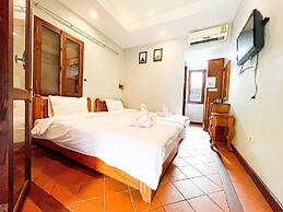 KhongKham Hotel