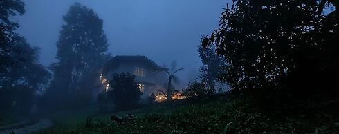 The Alpine Jungle Stay