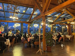 Antika Hotel