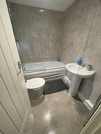 Liverpool Hideaway - Modern 3-bed House