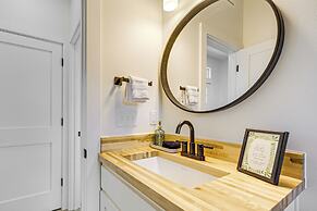 7 Mi to Dtwn Dripping Springs: Home w/ Views!