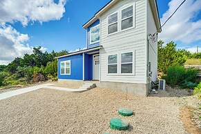 7 Mi to Dtwn Dripping Springs: Home w/ Views!