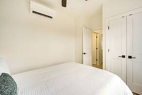 7 Mi to Dtwn Dripping Springs: Home w/ Views!