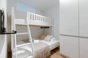 Cozy Apartment Close to the Beach