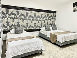 HOTEL SANTO RIO SUITE