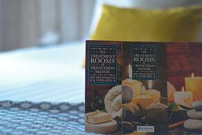 Trenython Manor Resort