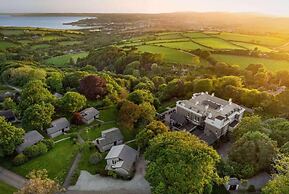 Trenython Manor Resort