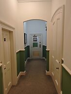 Trenython Manor Resort