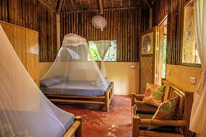 Water To Forest Ecolodge