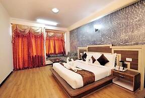 Hotel Royal Grand - Manali