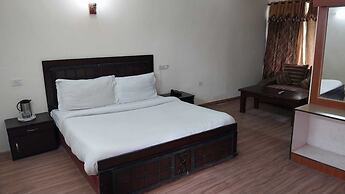 Hotel Royal Grand - Manali