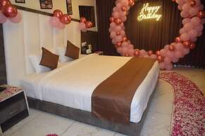 HOTEL MAGNET - INDORE