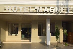 HOTEL MAGNET - INDORE