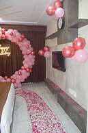 HOTEL MAGNET - INDORE