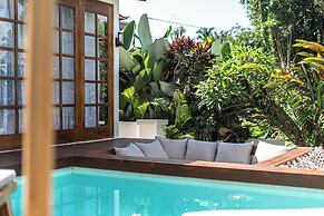 Hanging Gardens Villa by Evdekimi