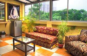 Goroomgo City View Guest House Kolkata