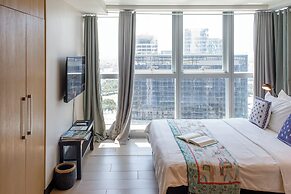 Uptown Park Suites Tower 1