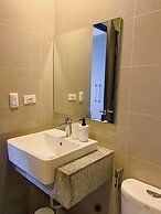 Uptown Park Suites Tower 1