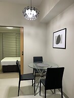 Uptown Park Suites Tower 1