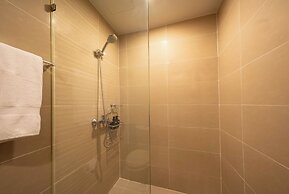 Uptown Park Suites Tower 1