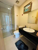 Charmington La Pointe - Central Suites D