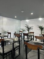 BedChambers Serviced Apartment, Golf Course, Gurgaon