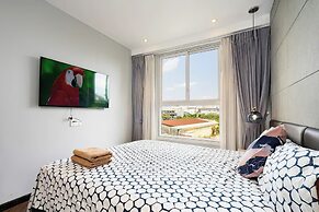 The Parkview - Very Close TSN Airport