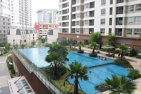 Golden Mansion - Transit Apt Free POOL & GYM