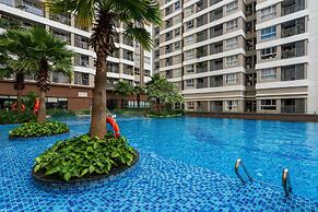 Golden Mansion - Transit Apt Free POOL & GYM